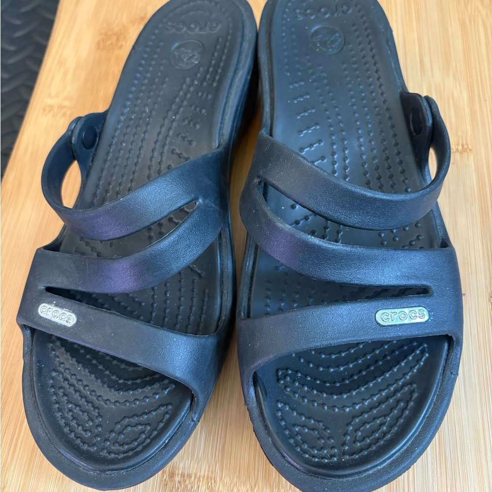 CROCS Black Strappy Slide Sandals
